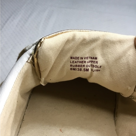 Michael Kors leather sneakers - Picture 2 of 11